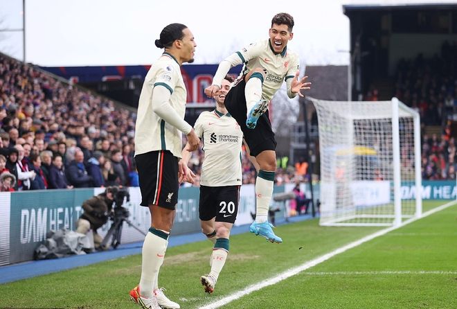 复古？多特球迷提议将球队队徽换回上世纪曾使用过的经典风格