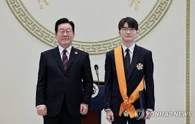 一场1-1让瓜帅气炸了，曼城急速陨落，争冠形势大变，阿森纳笑纳