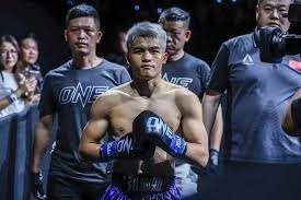 ATP总决赛第4日综述：辛纳两连胜提前晋级，谢尔顿遭逆转无缘四强