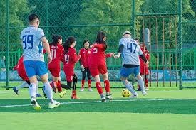 牌九里判断比感觉重要（玩牌九，判断力胜过直觉）