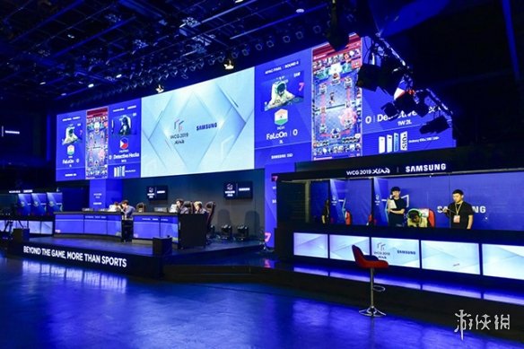 尤其是在后 尤其是在后